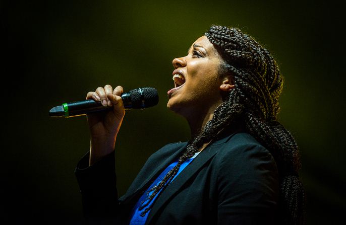 Chanteurs musiciens très talentueux